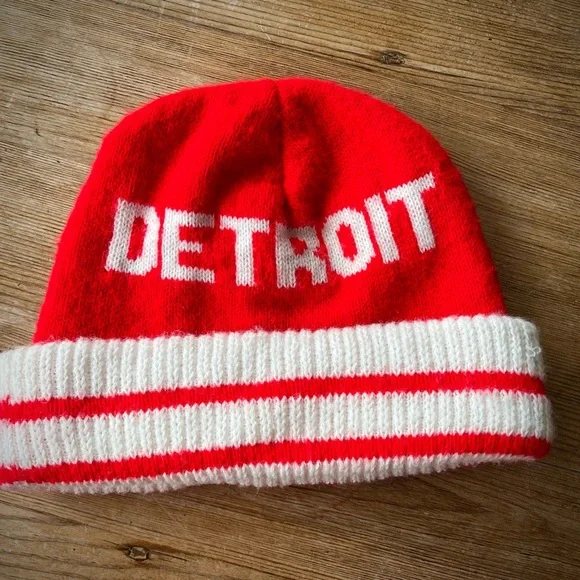Vintage Red Wings Beanie! - Picture 2 of 4